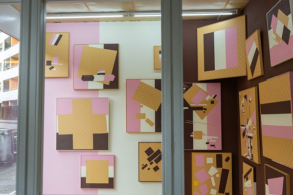 Image 6 of 9