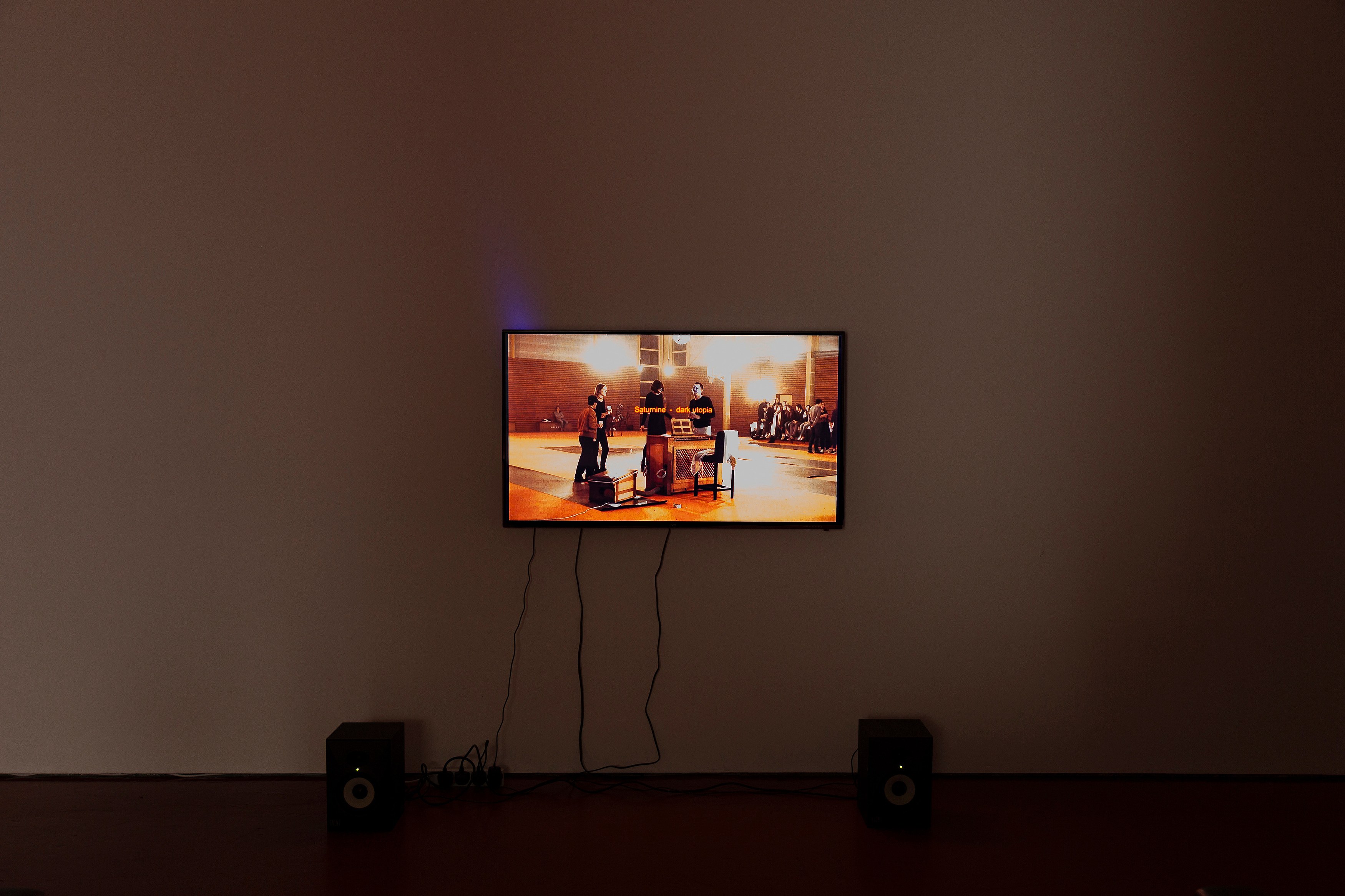 Marie Angeletti, Les Nouveaux Commanditaires at Carlos/Ishikawa, photo 2
