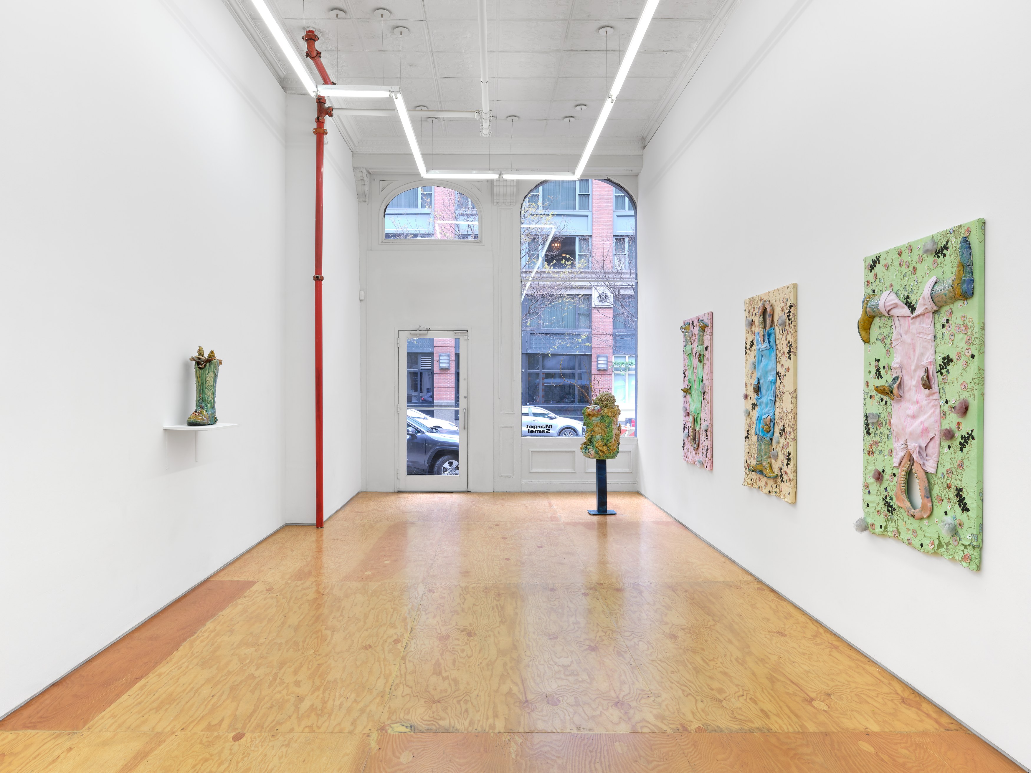 Kris Lemsalu, One Foot in the Gravy at Margot Samel, photo 6