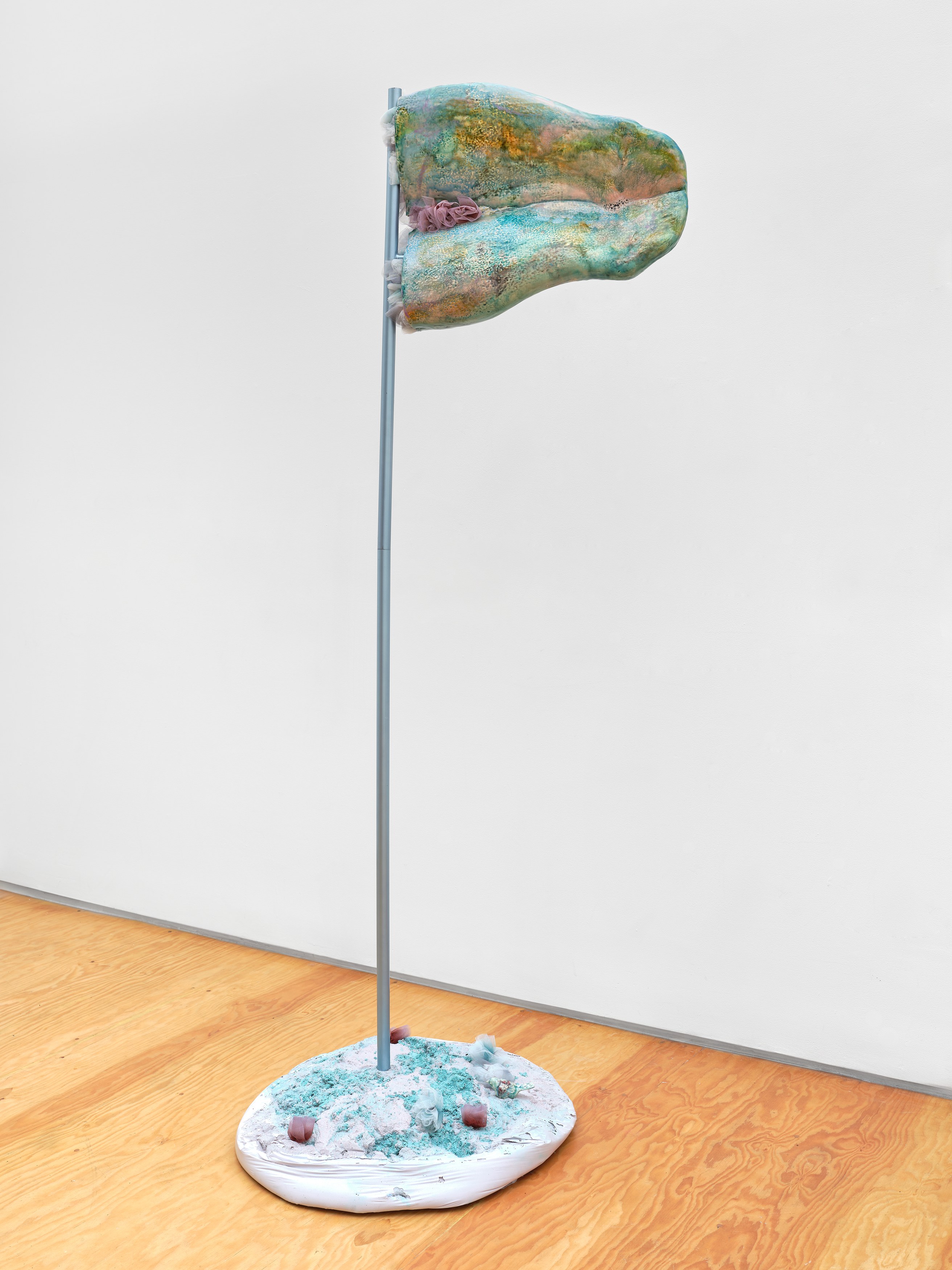 Kris Lemsalu, One Foot in the Gravy at Margot Samel, photo 11