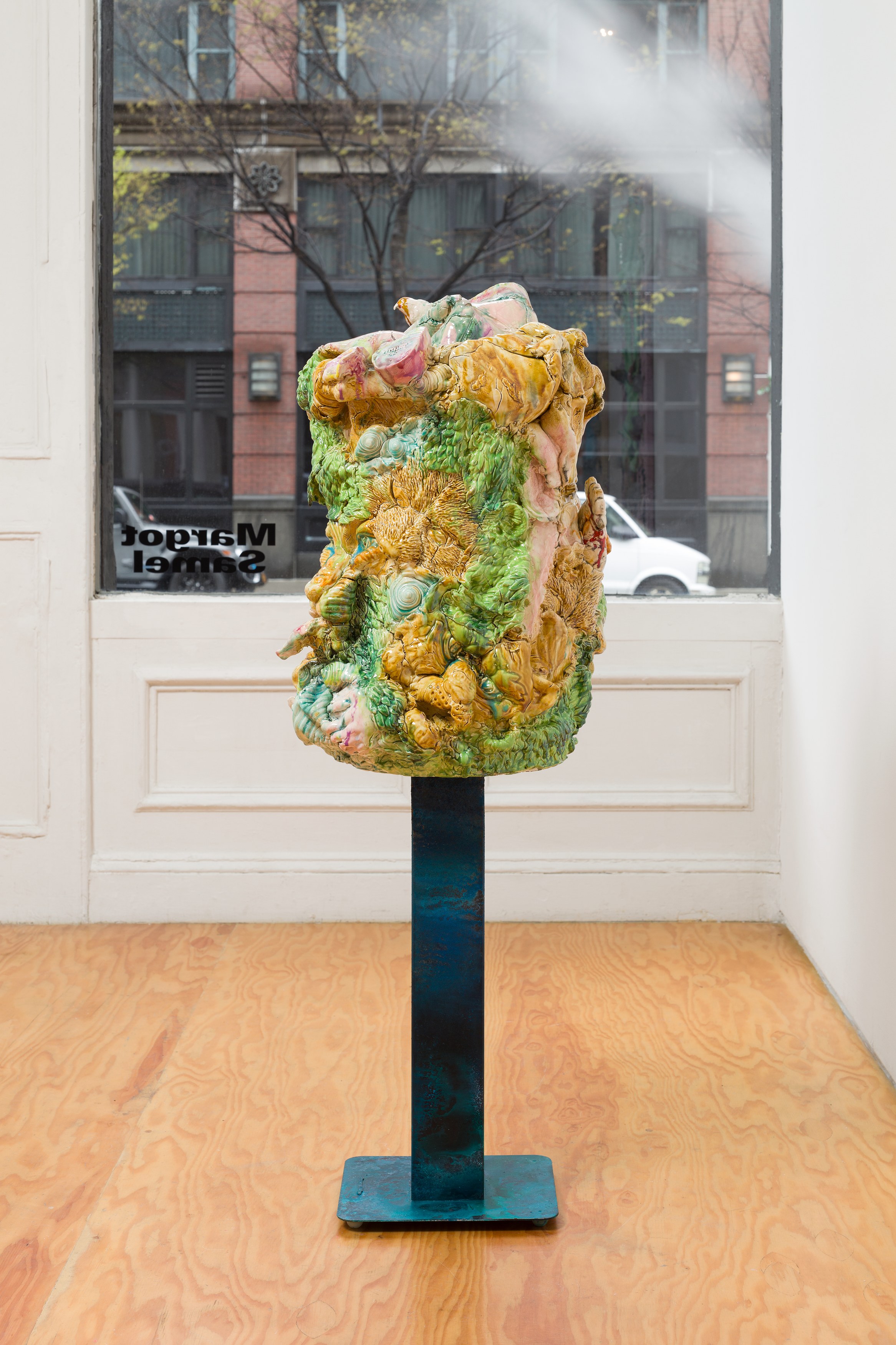 Kris Lemsalu, One Foot in the Gravy at Margot Samel, photo 30
