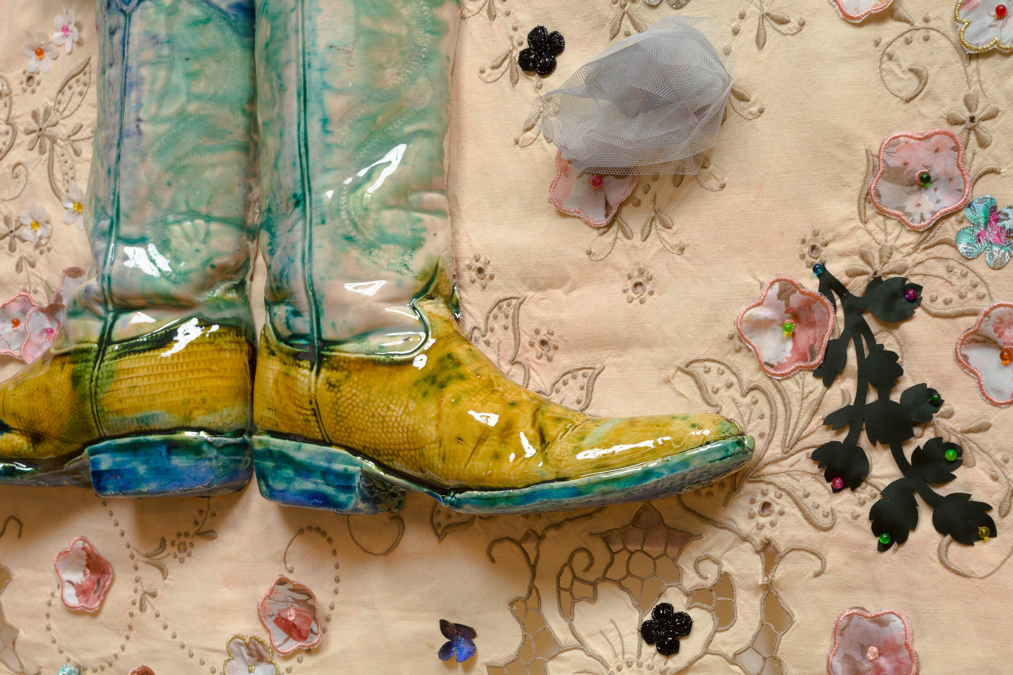 Kris Lemsalu, One Foot in the Gravy at Margot Samel, photo 32