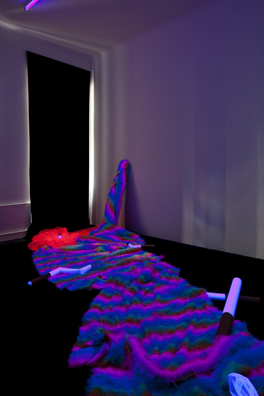 The Big Inexplicable Paravent Illusion, The Big Inexplicable Paravent Illusion at Isabella Bortolozzi, photo 13