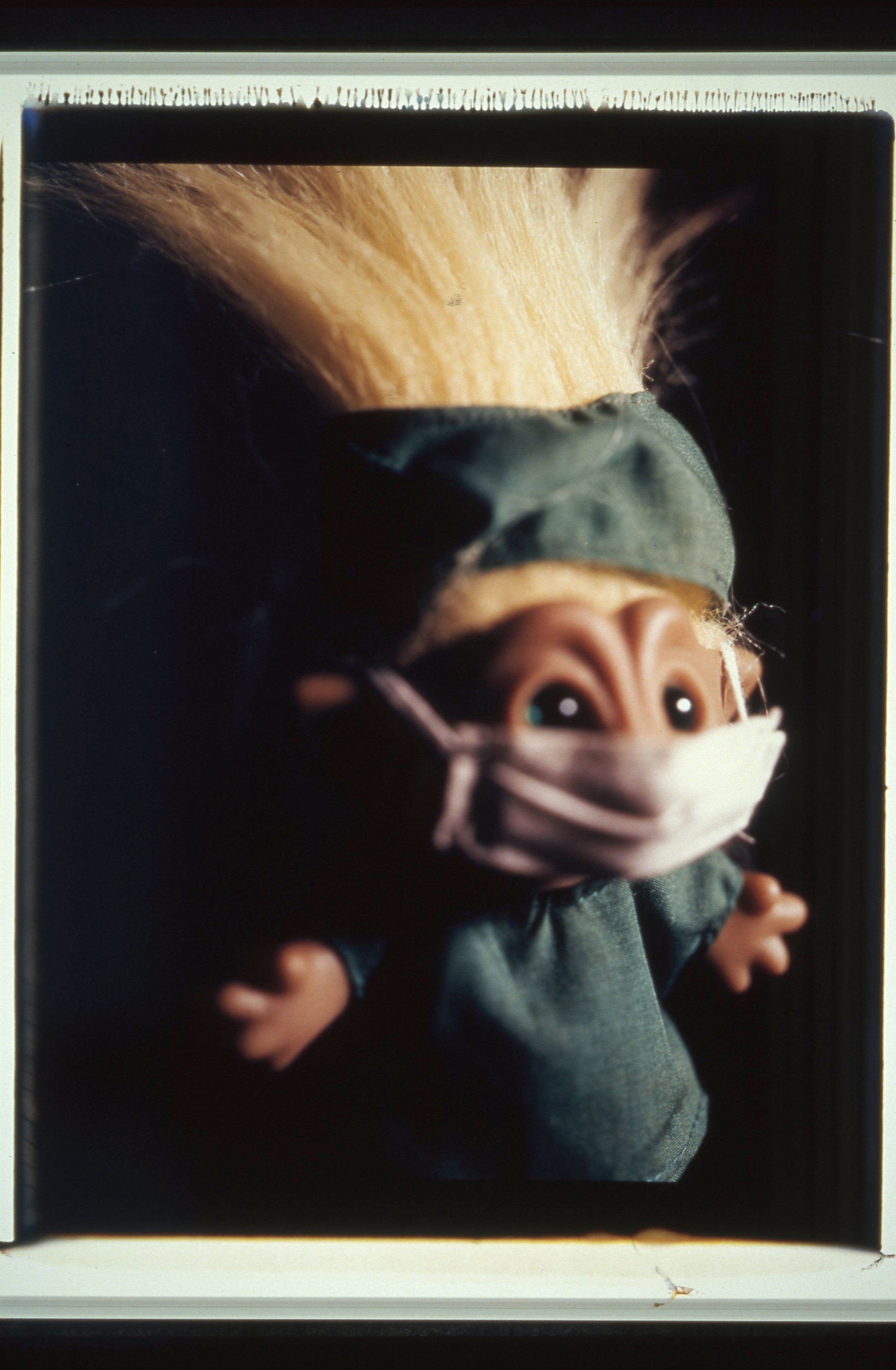 Lutz Bacher, Little People at Taxter and Spengemann, photo 20