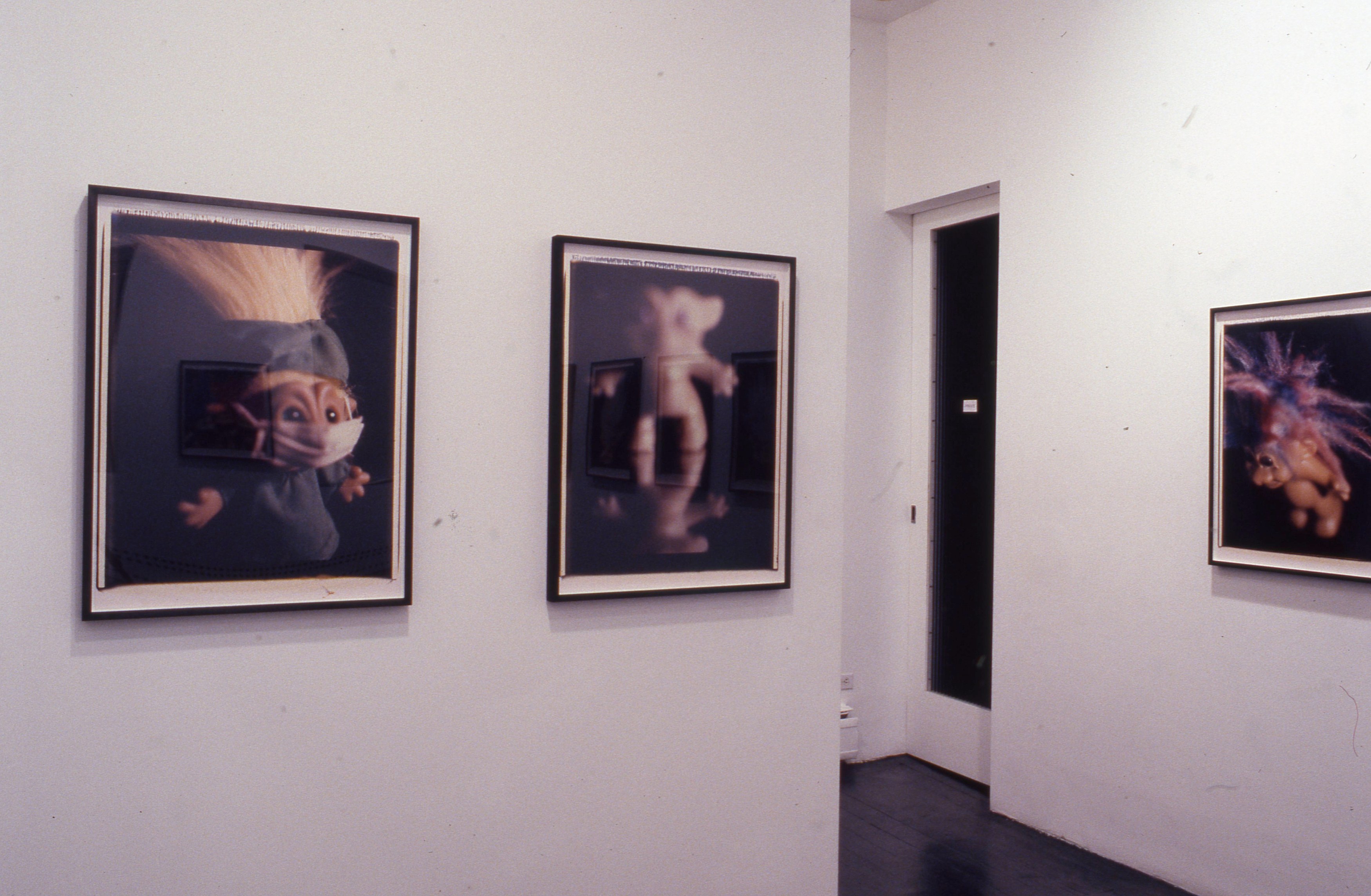 Lutz Bacher, Little People at Taxter and Spengemann, photo 3