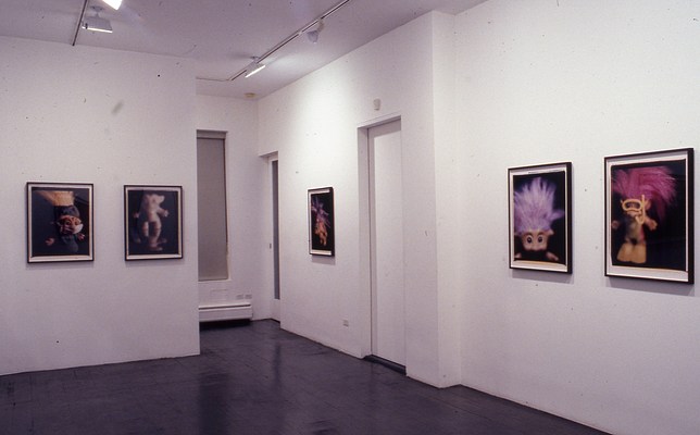 Image 4 of 27