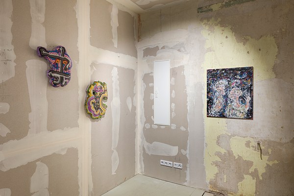Image 3 of 9