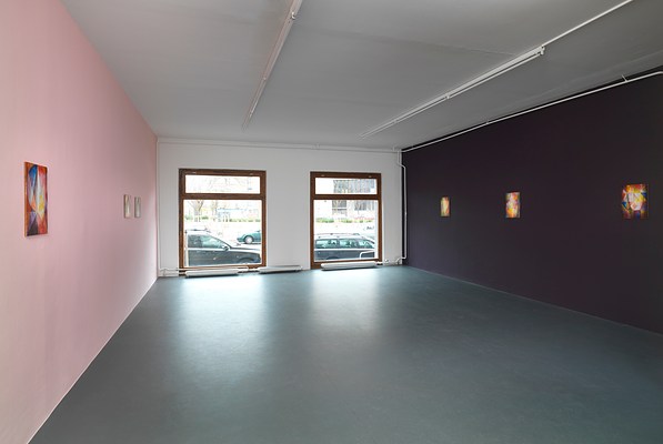 Image 3 of 27