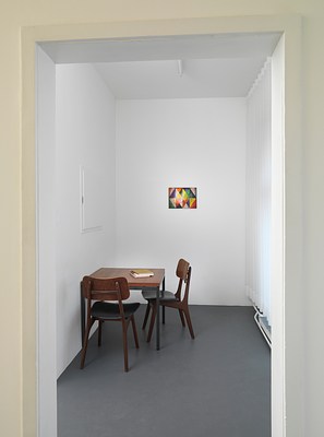 Image 7 of 27