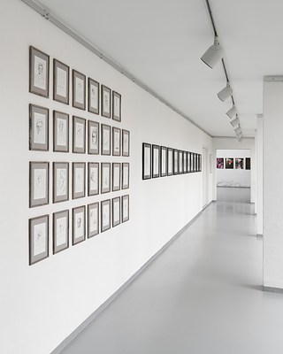 Image 11 of 32