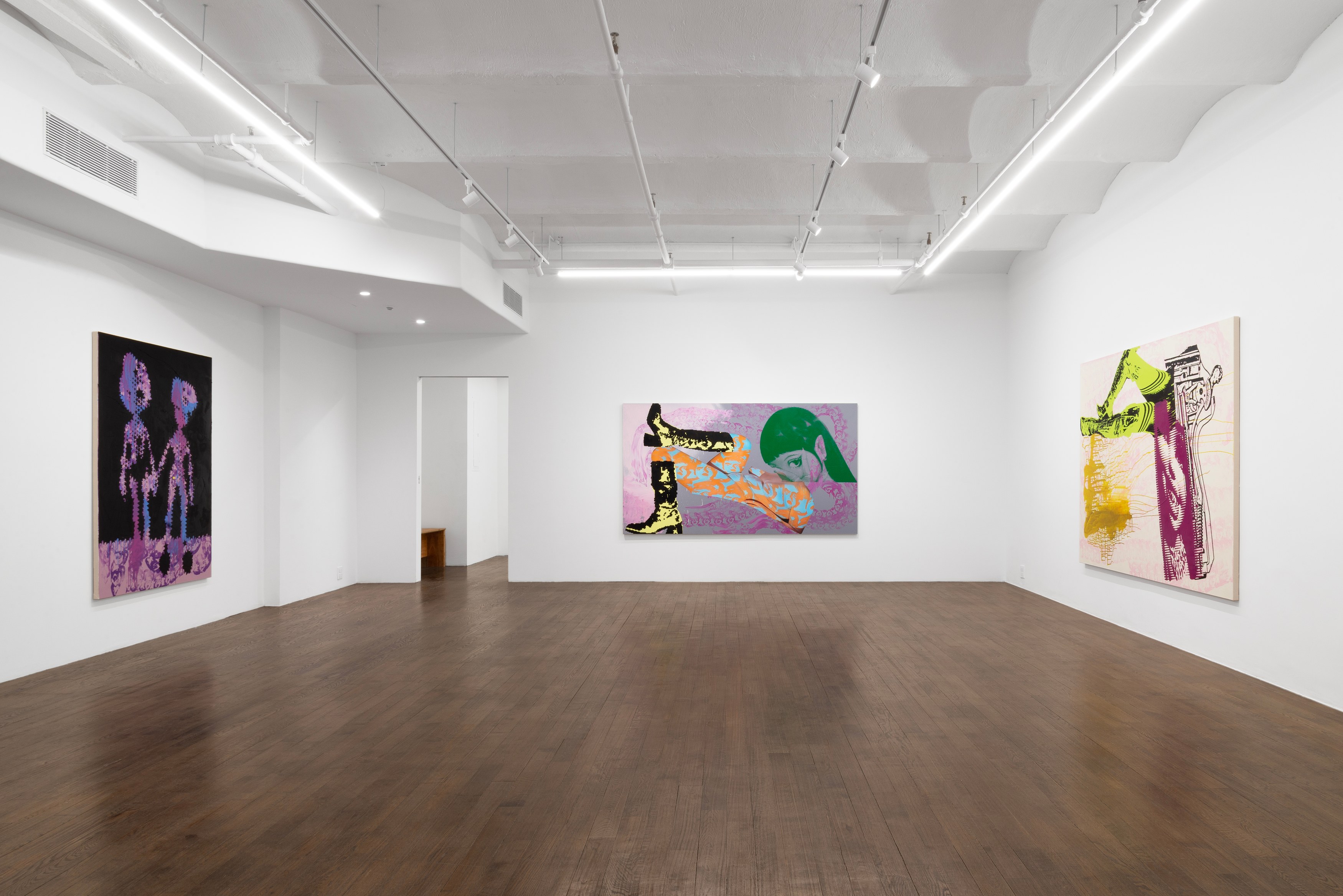 Zoe Barcza, New Values at Derosia, photo 2