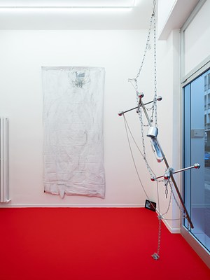 Image 1 of 7