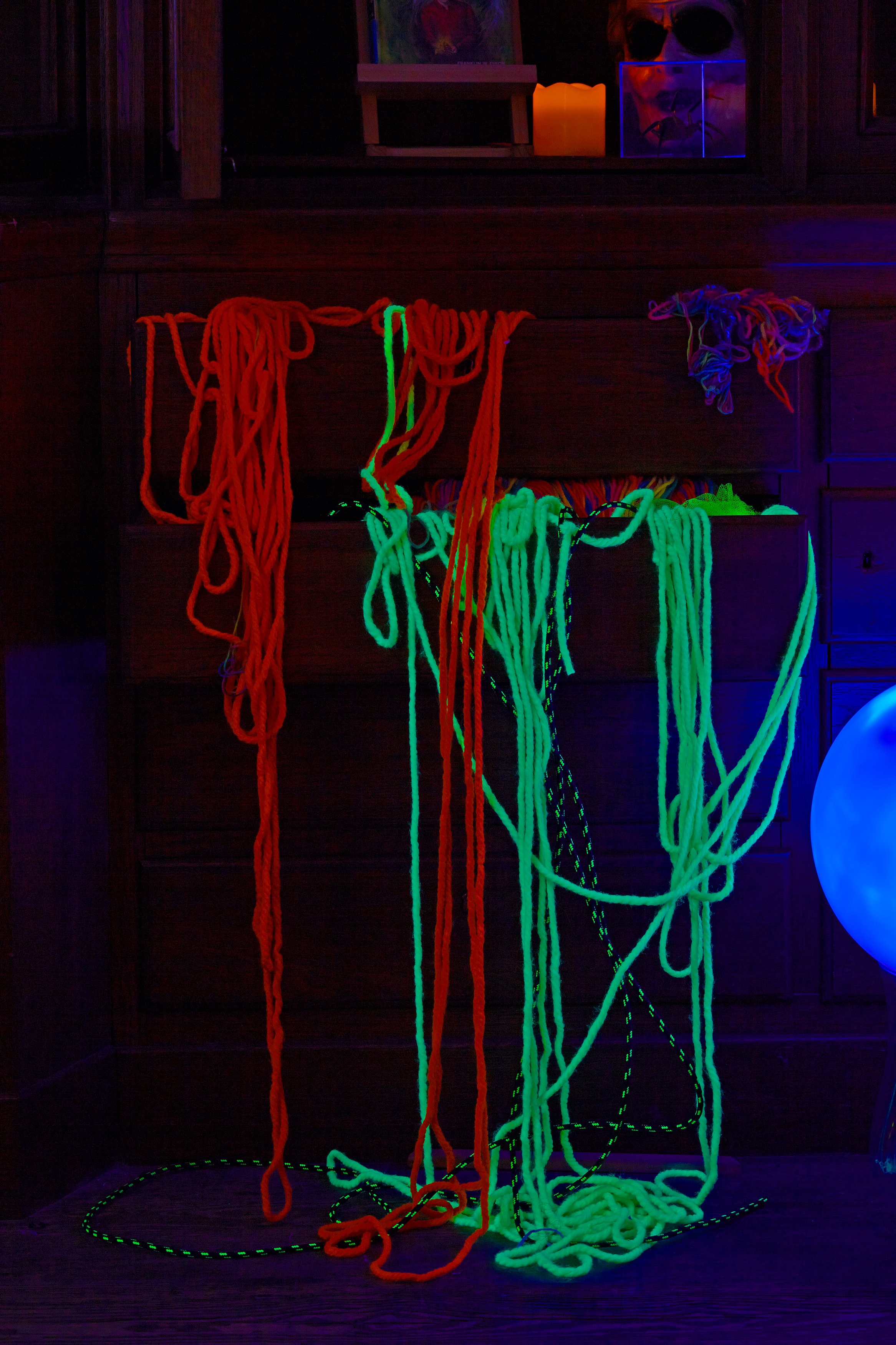 Danny McDonald, The Beads (That Bought Manhattan) at Isabella Bortolozzi, photo 6