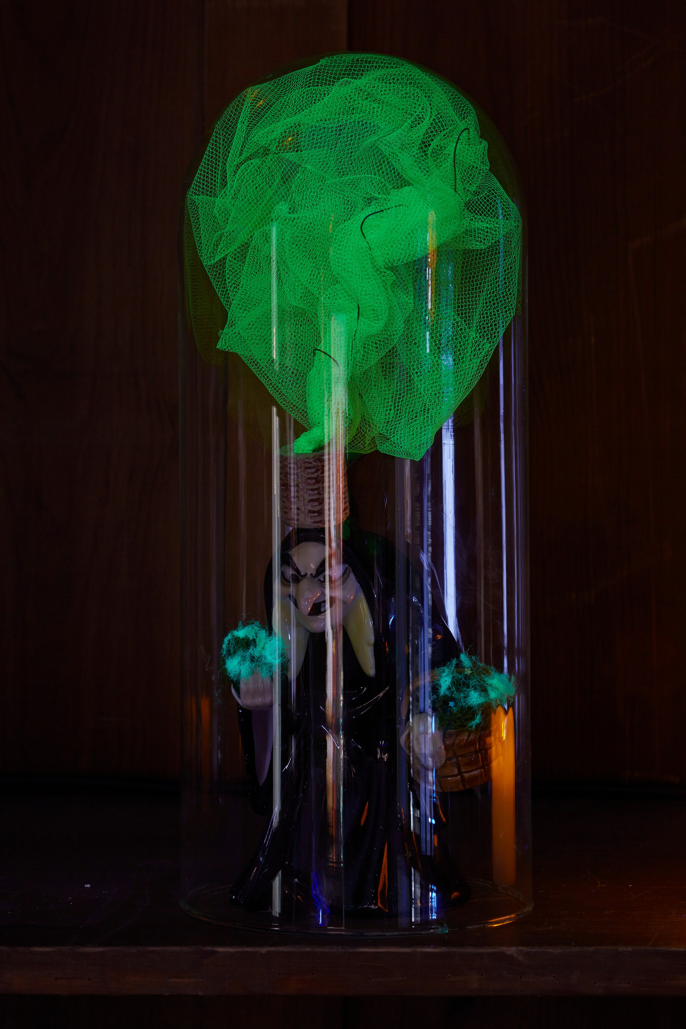 Danny McDonald, The Beads (That Bought Manhattan) at Isabella Bortolozzi, photo 8