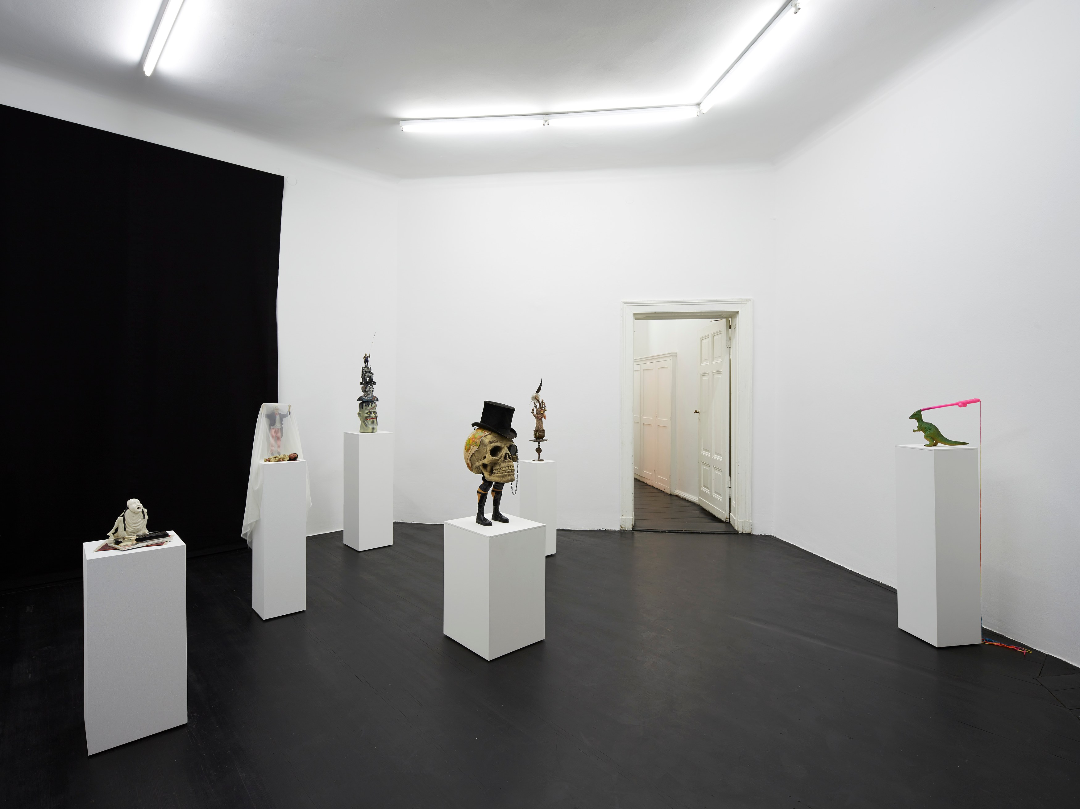 Danny McDonald, The Beads (That Bought Manhattan) at Isabella Bortolozzi, photo 20
