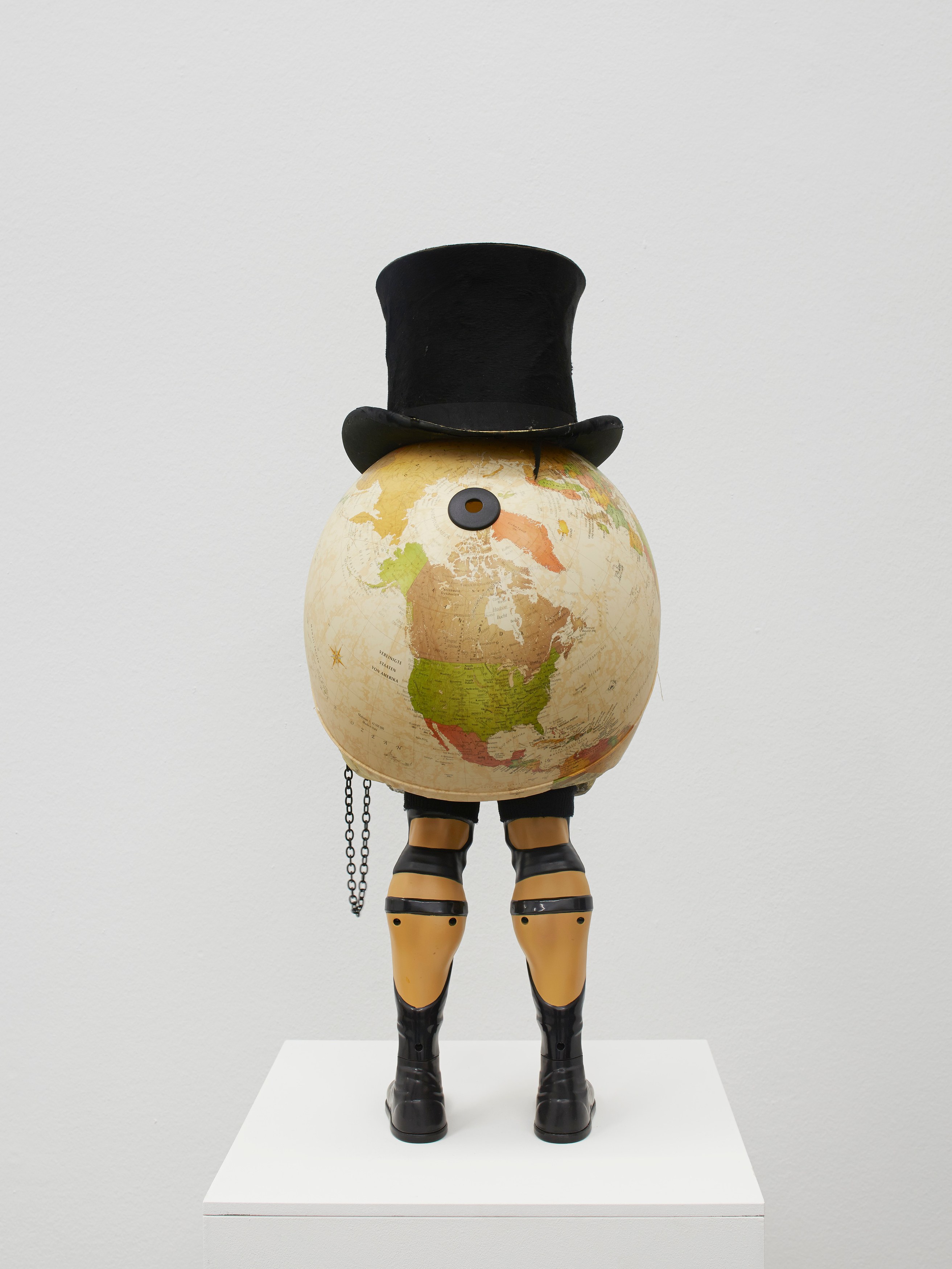 Danny McDonald, The Beads (That Bought Manhattan) at Isabella Bortolozzi, photo 24