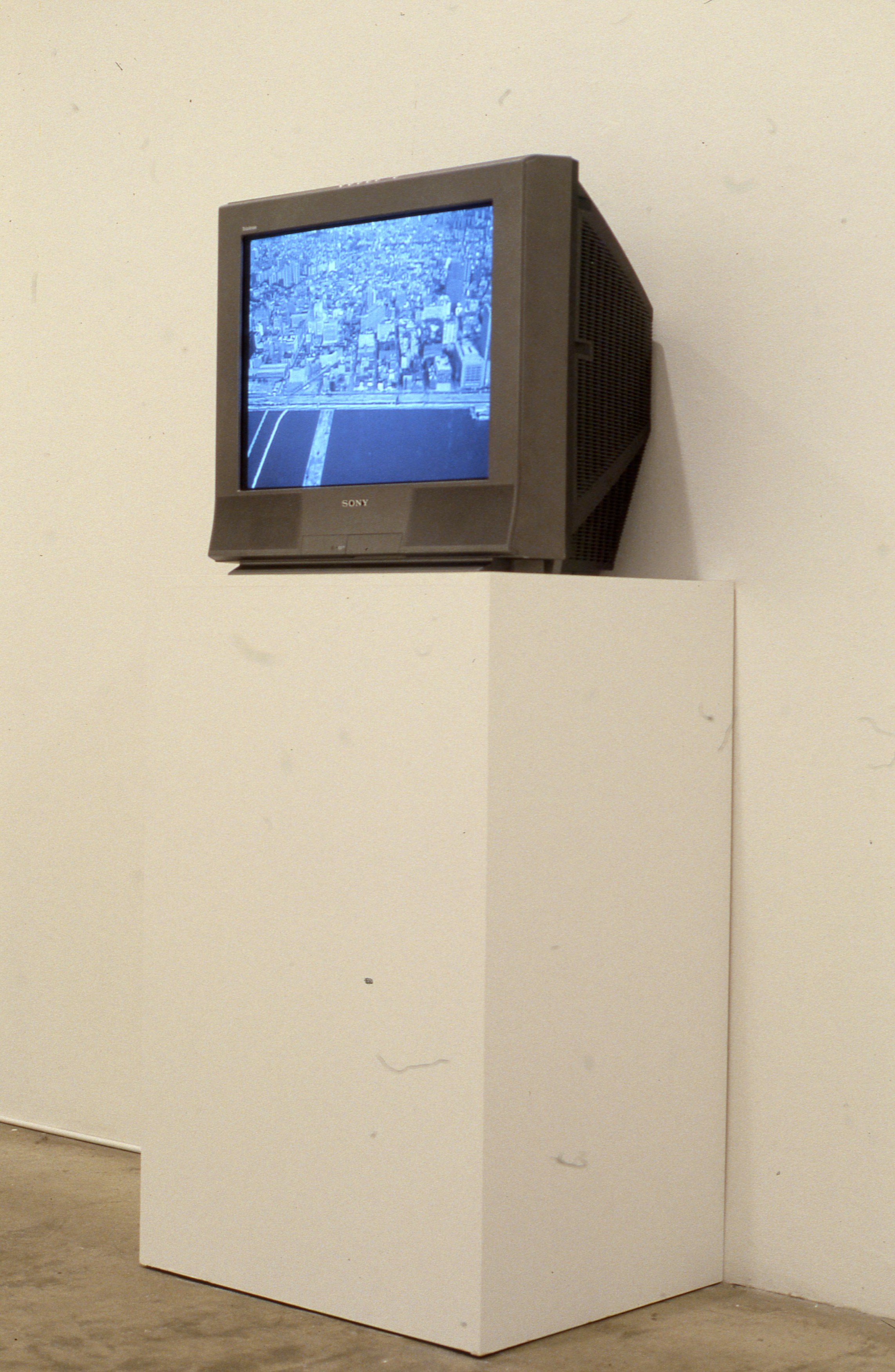 Lutz Bacher, Manhatta at American Fine Arts, photo 22