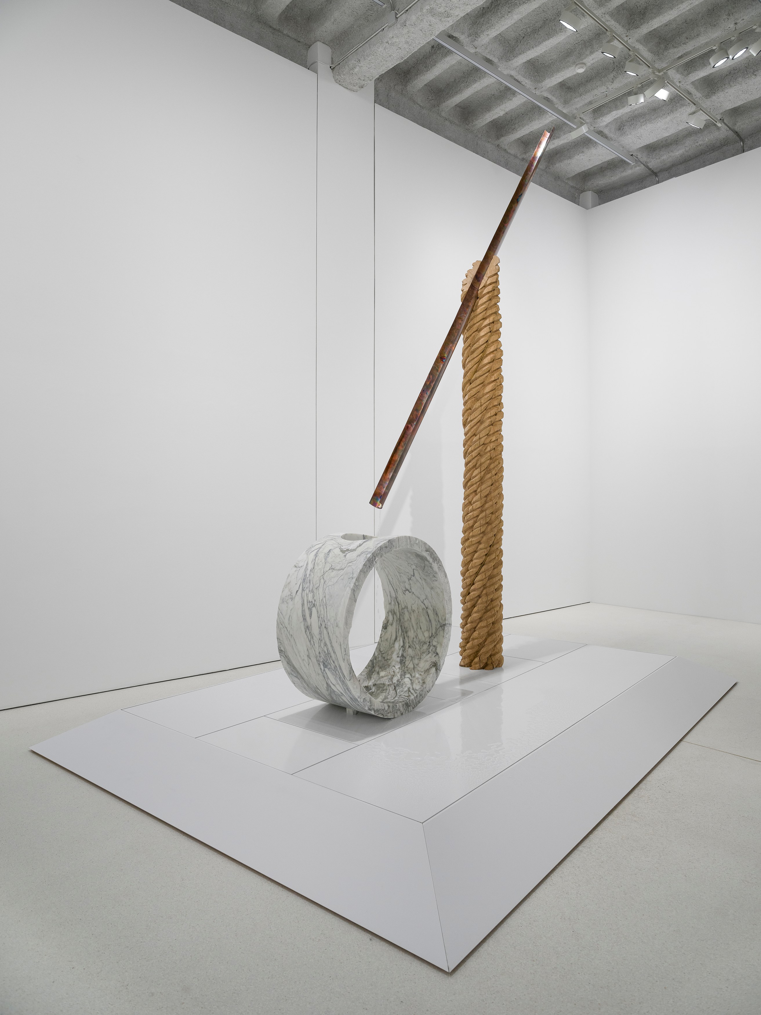 Mircea Cantor, Thirst for Stillness at Galeria Plan B, photo 9