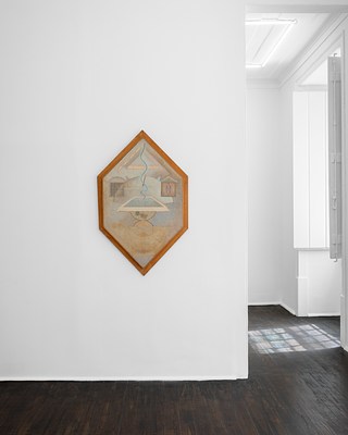 Image 12 of 34
