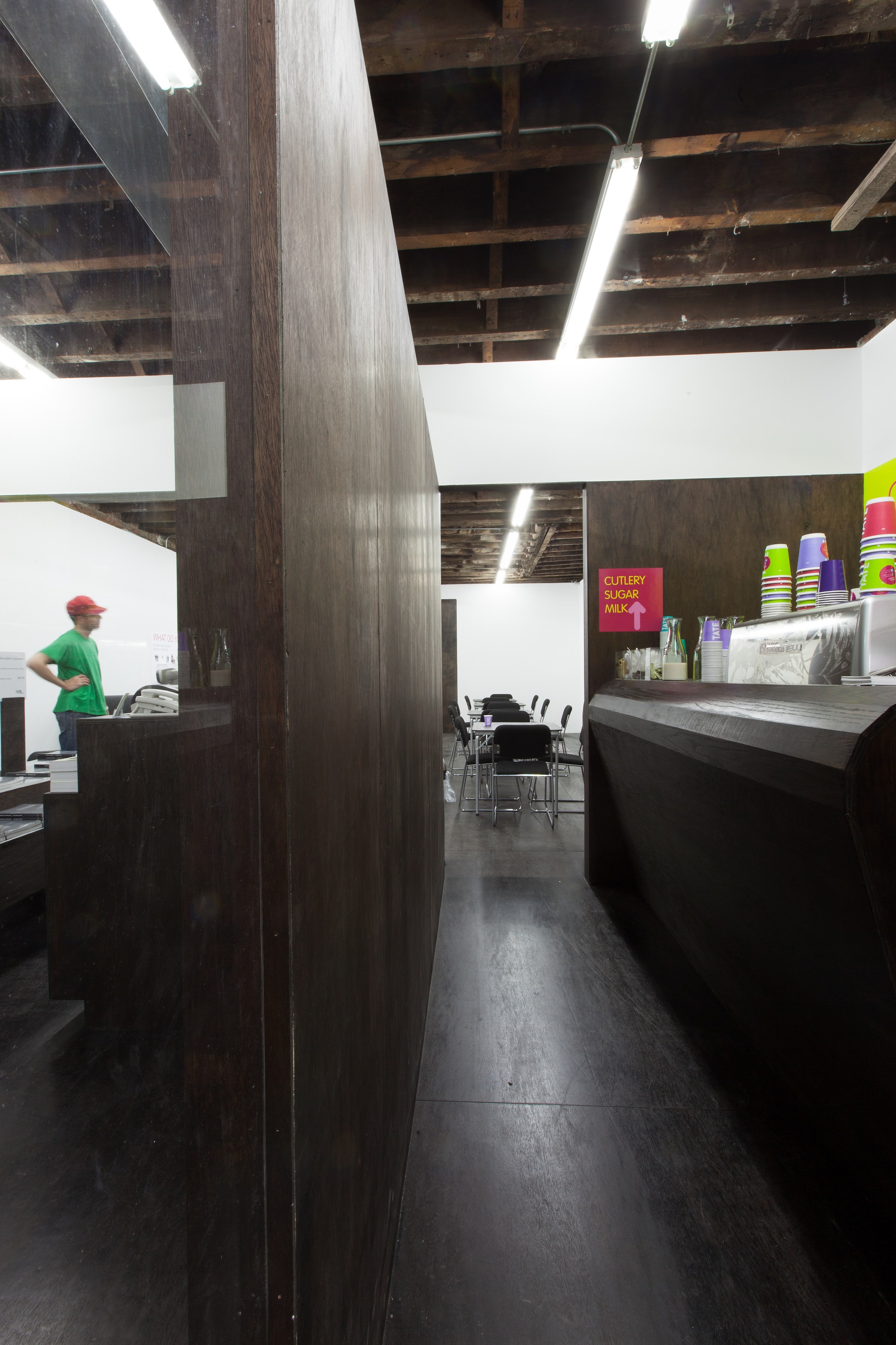 Merlin Carpenter, TATE CAFÉ at Reena Spaulings Fine Art, photo 12