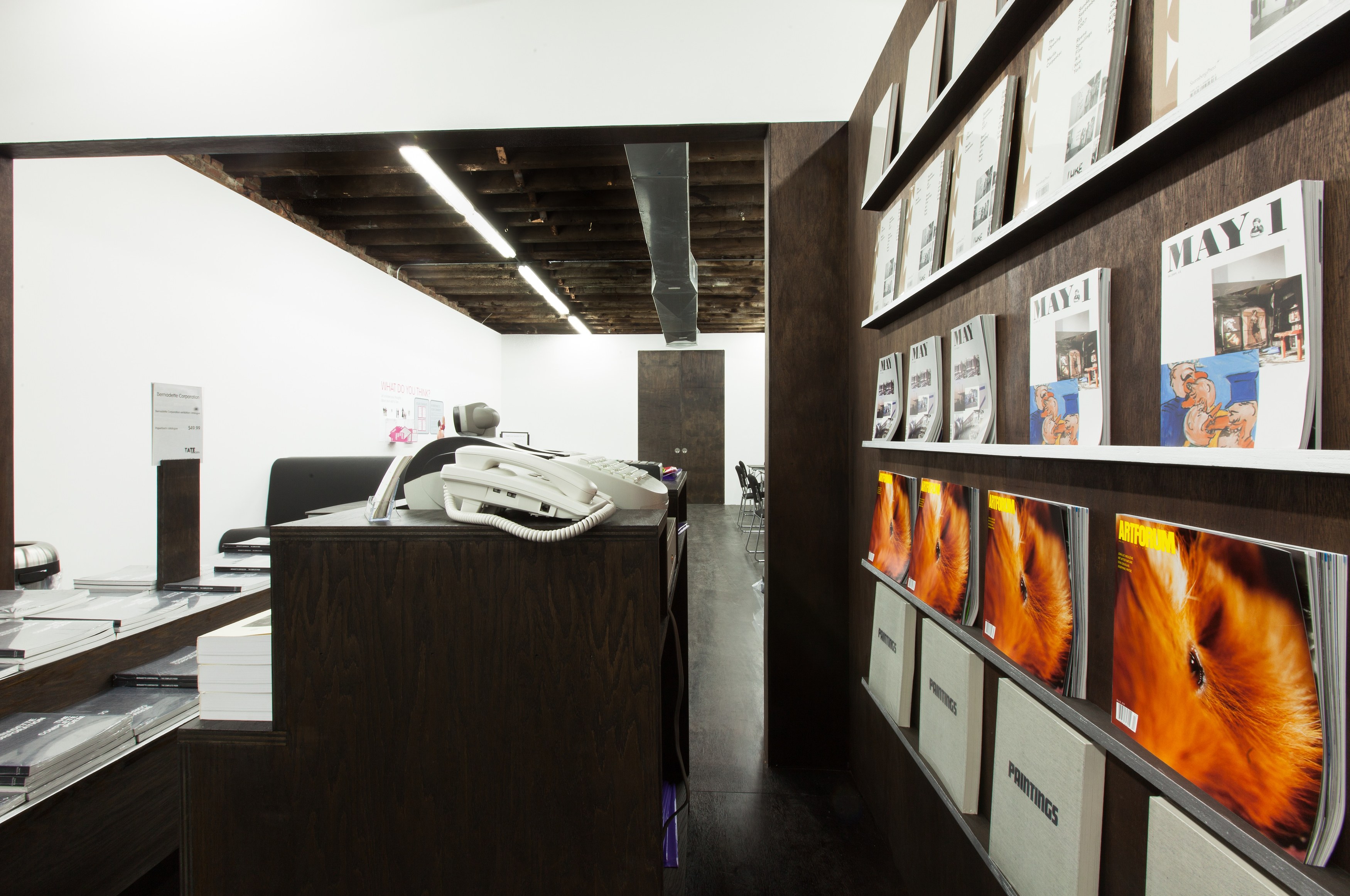 Merlin Carpenter, TATE CAFÉ at Reena Spaulings Fine Art, photo 21