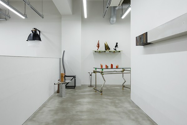 Image 4 of 19