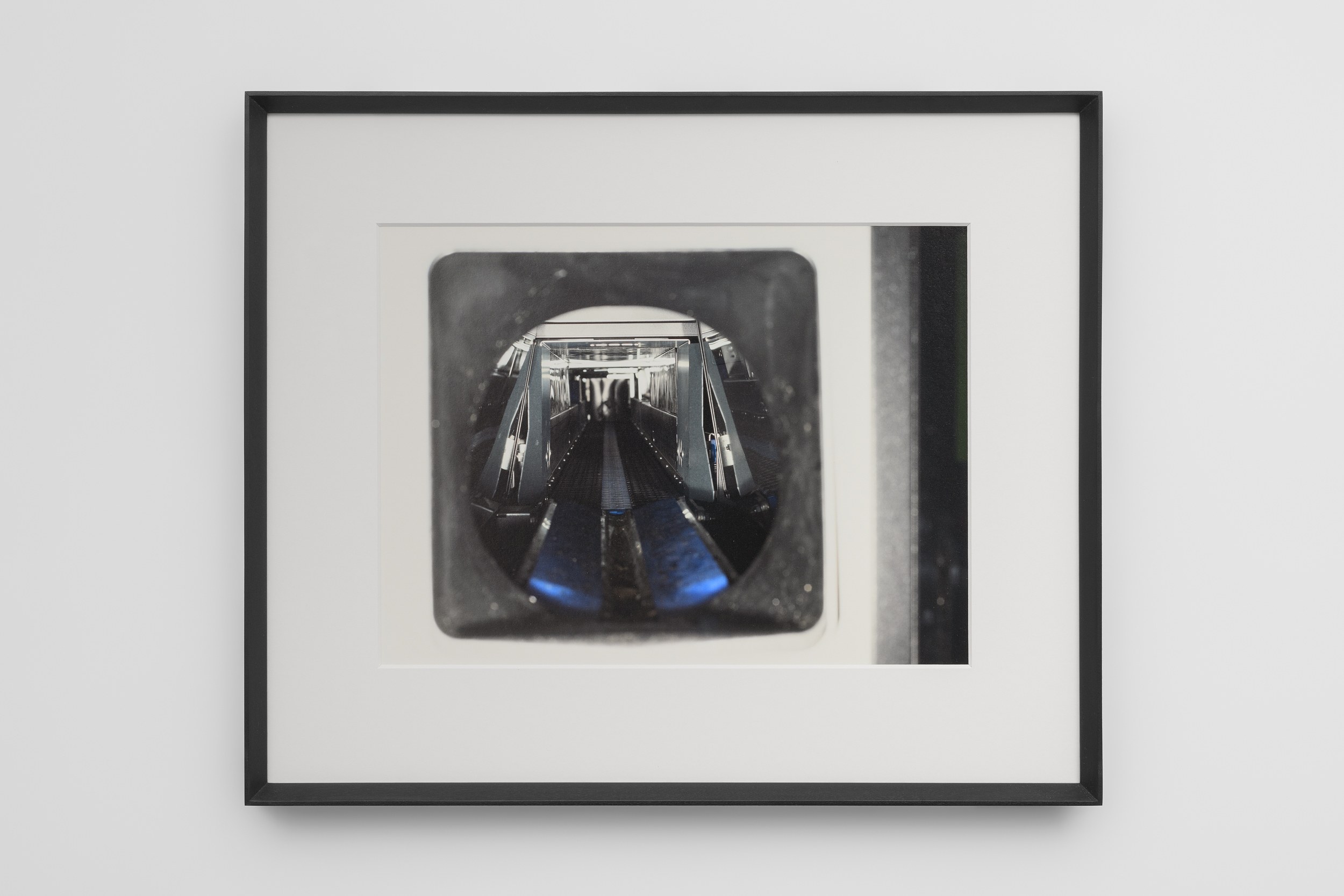Angharad Williams, Berlin Straße at Schiefe Zähne, photo 11