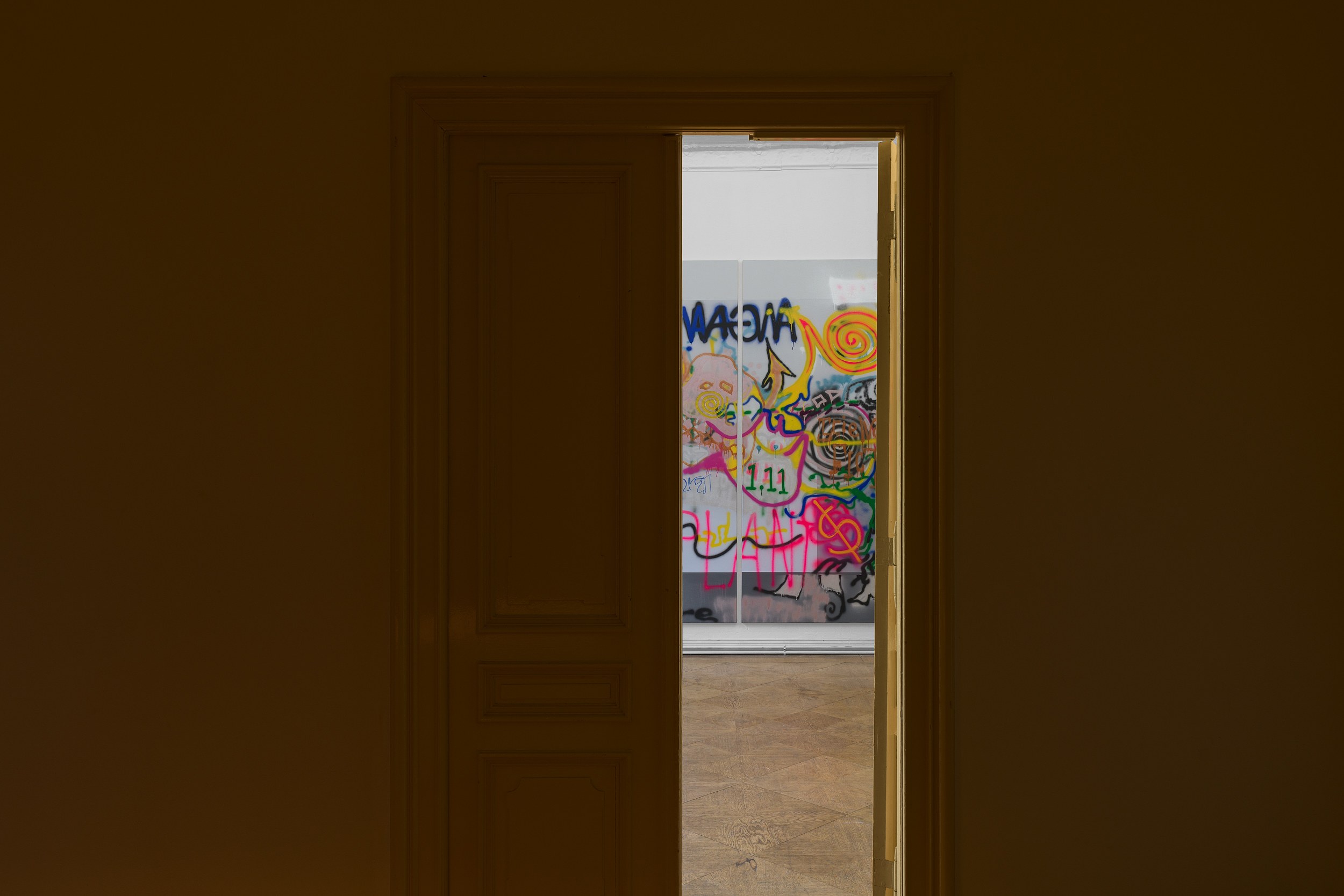 Angharad Williams, Berlin Straße at Schiefe Zähne, photo 29