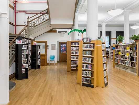 Image 22 of 25