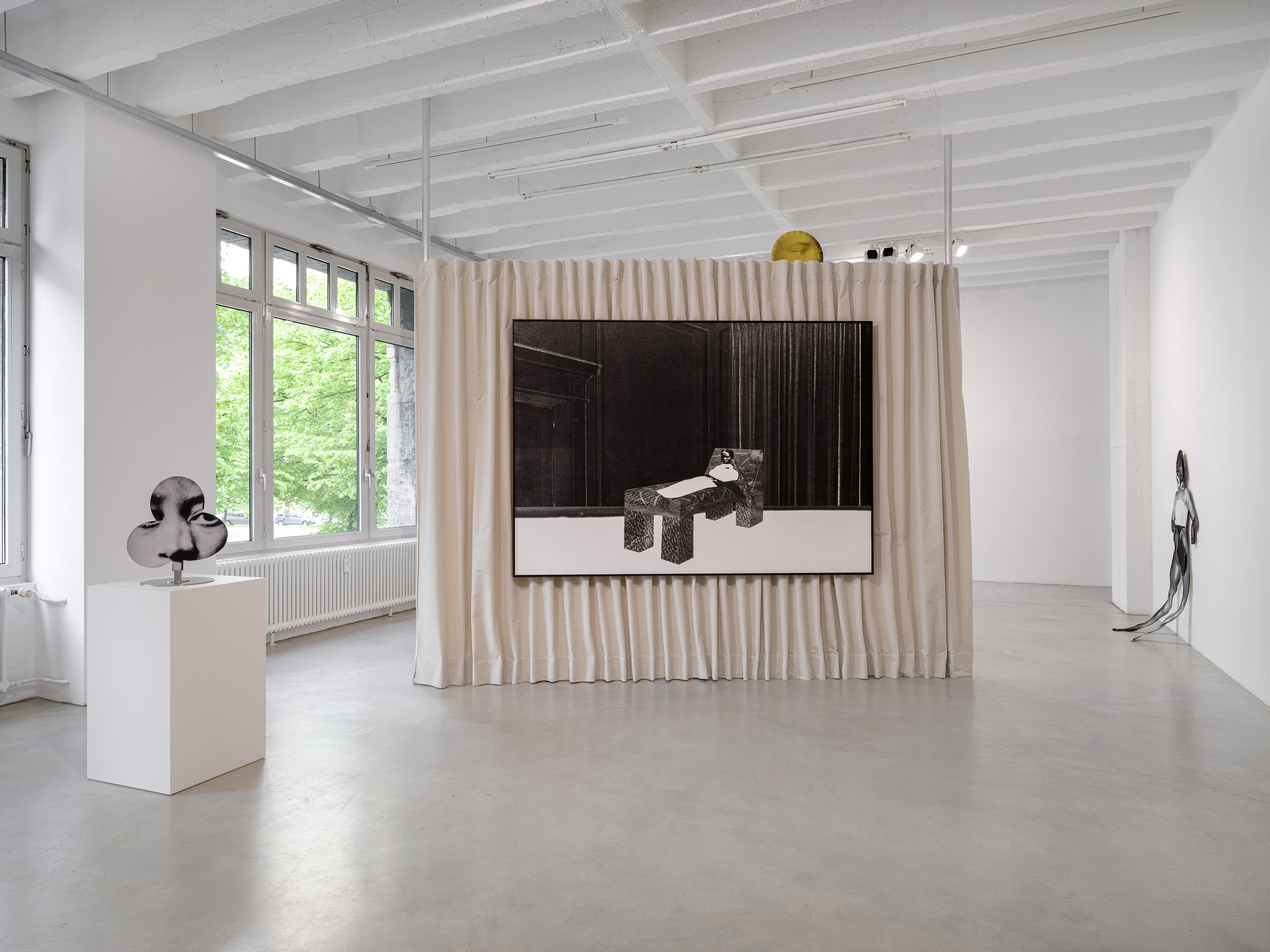Frida Orupabo, All is broken in the night at Galerie Nordenhake, photo 9