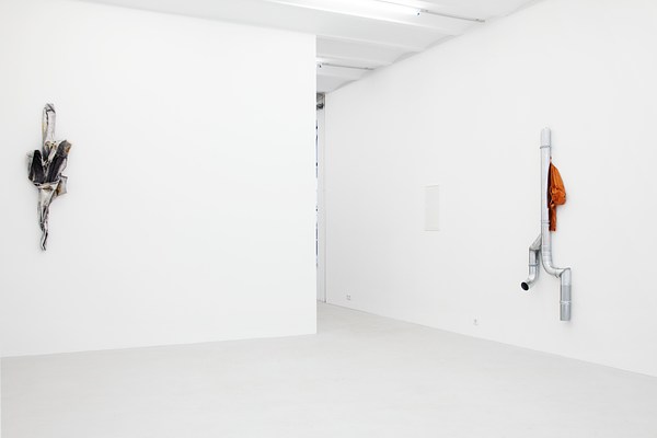 Image 4 of 24