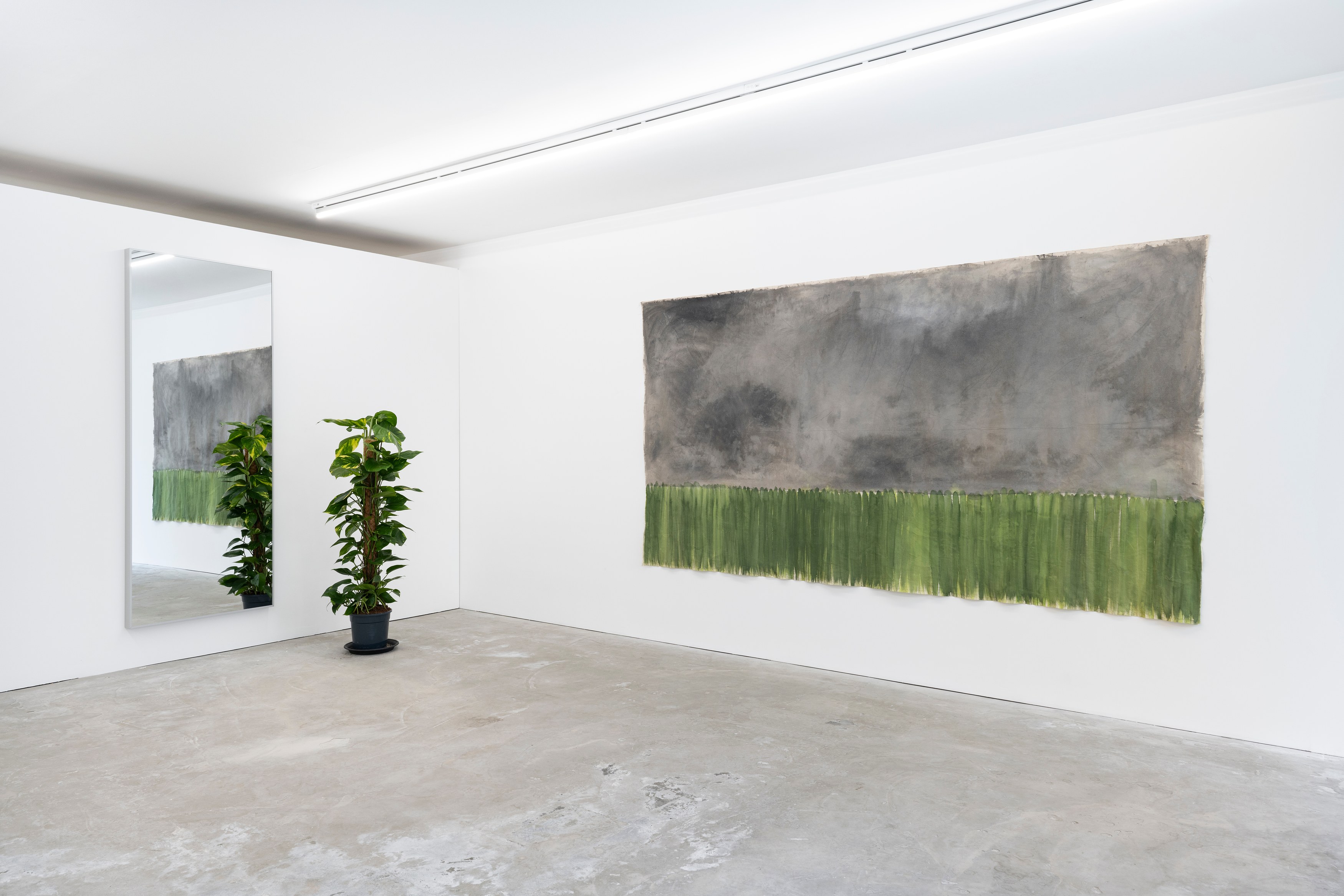 Juliette Blightman, Hierarchies at Niru Ratnam, photo 9