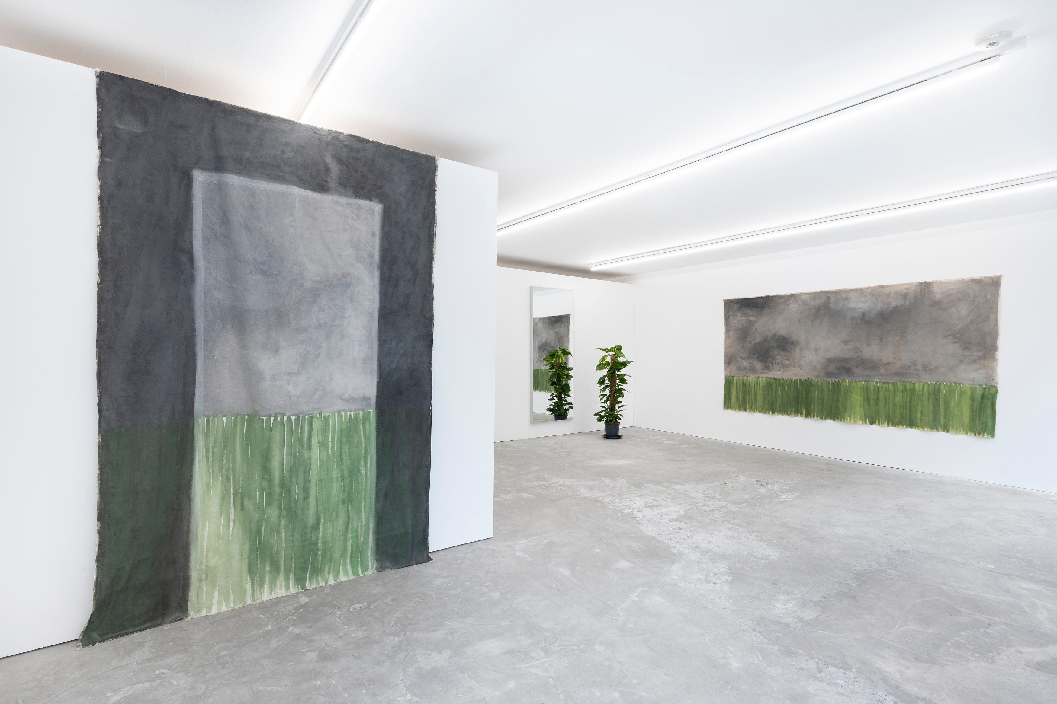 Juliette Blightman, Hierarchies at Niru Ratnam, photo 20