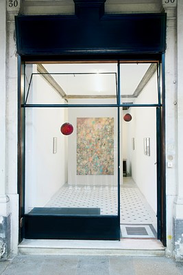 Image 1 of 5