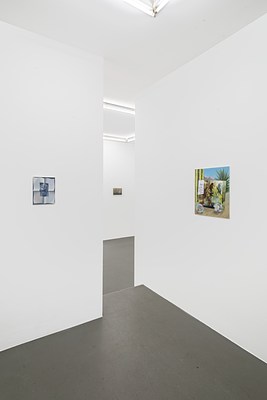 Image 10 of 34