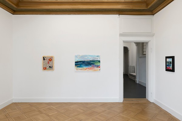 Image 3 of 33