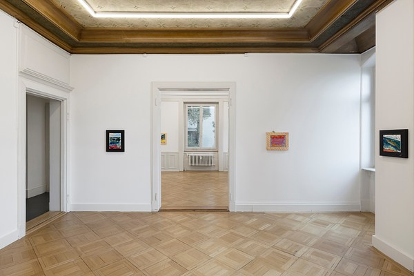 Image 15 of 33