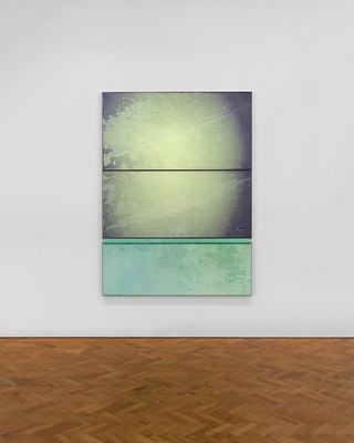 Image 2 of 18