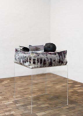 Image 11 of 14