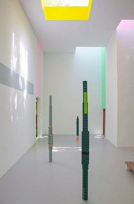 Image 2 of 19