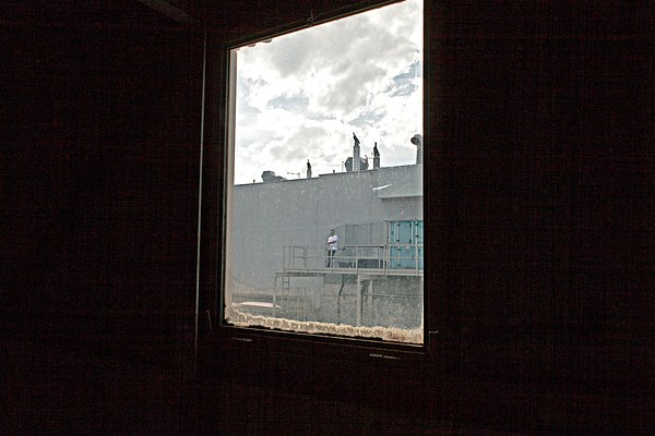 Image 4 of 6