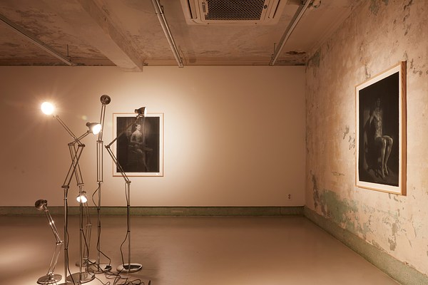 Image 4 of 18