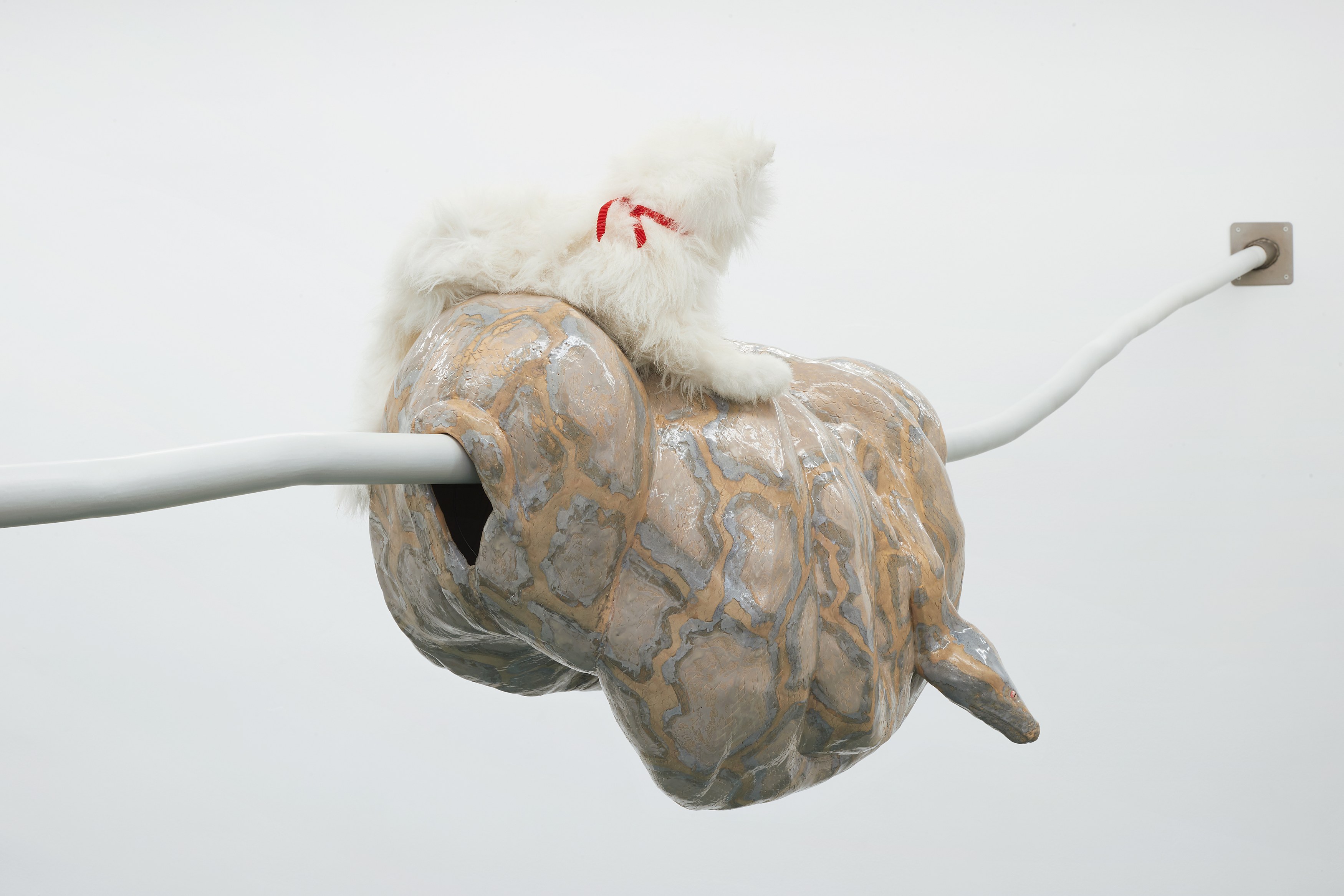 Gerrit Frohne-Brinkmann, Prop and Predator at Galerie Noah Klink, photo 9