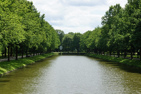 Image 2 of 10