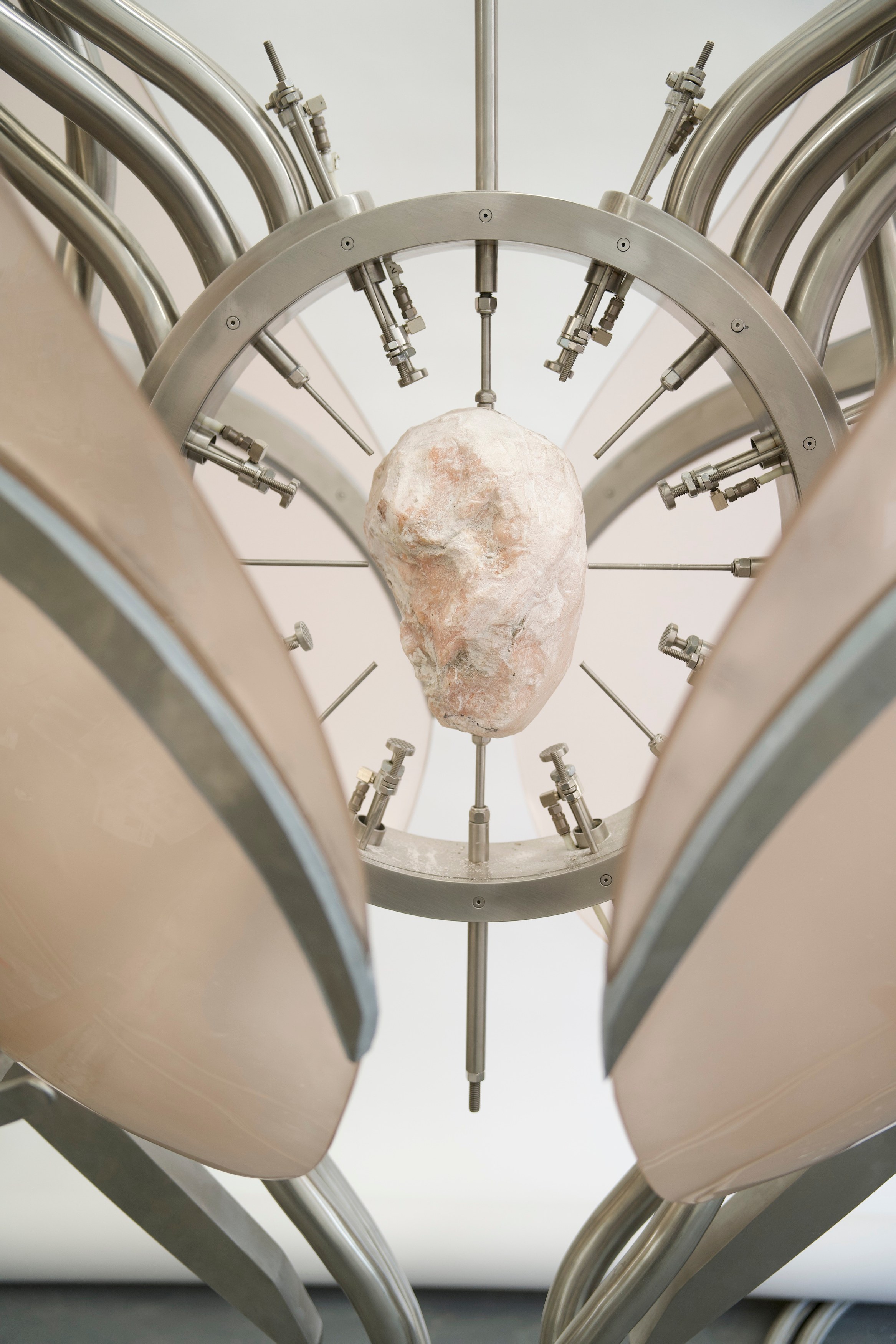 Ivana Bašić, Metempsychosis: The Passion of Pneumatics at Schinkel Pavillon, photo 7