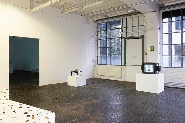 Image 16 of 28