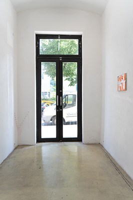 Image 3 of 20