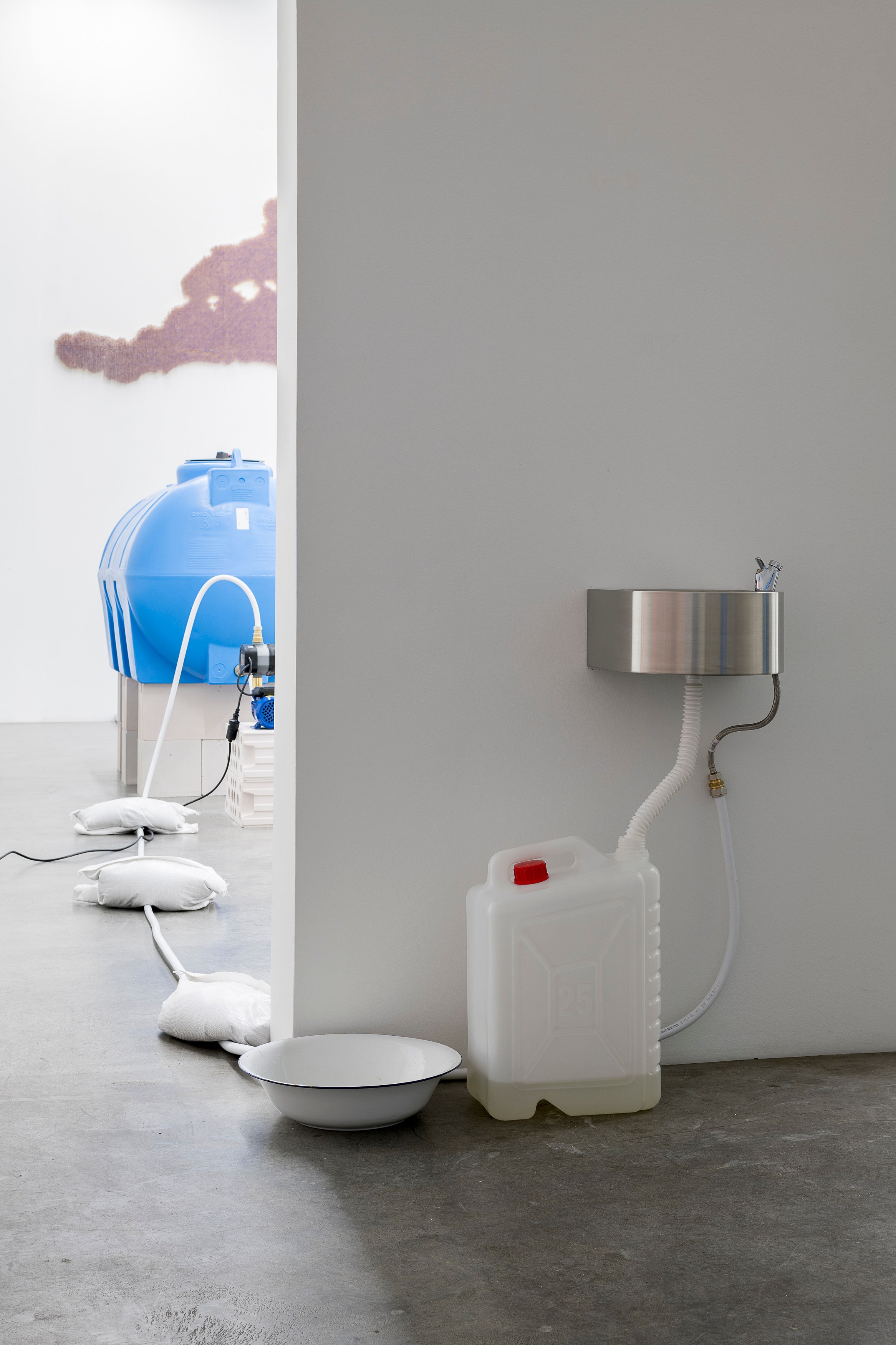 Claire Fontaine, Become a Sea at MD 72, photo 8