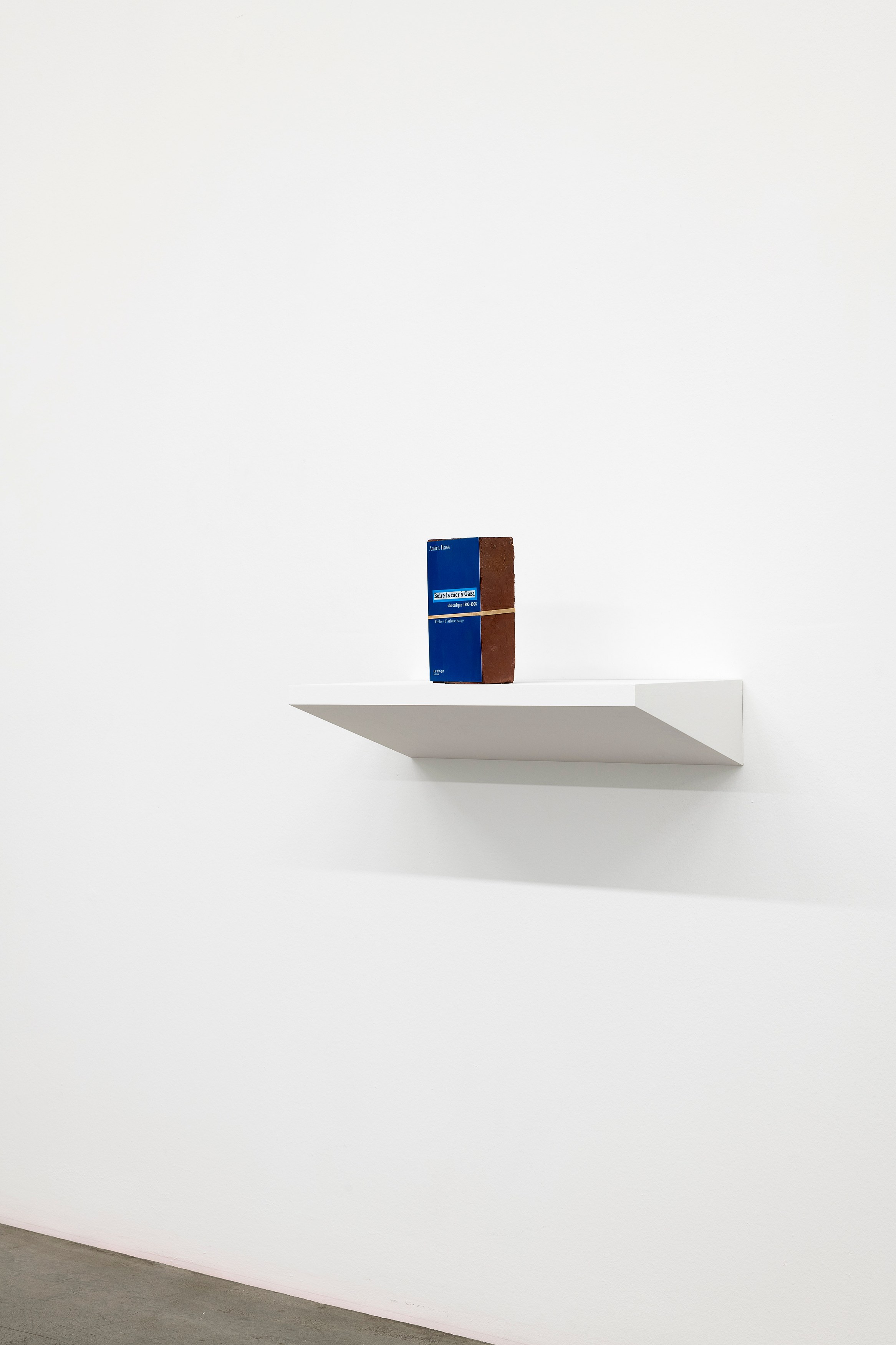 Claire Fontaine, Become a Sea at MD 72, photo 28
