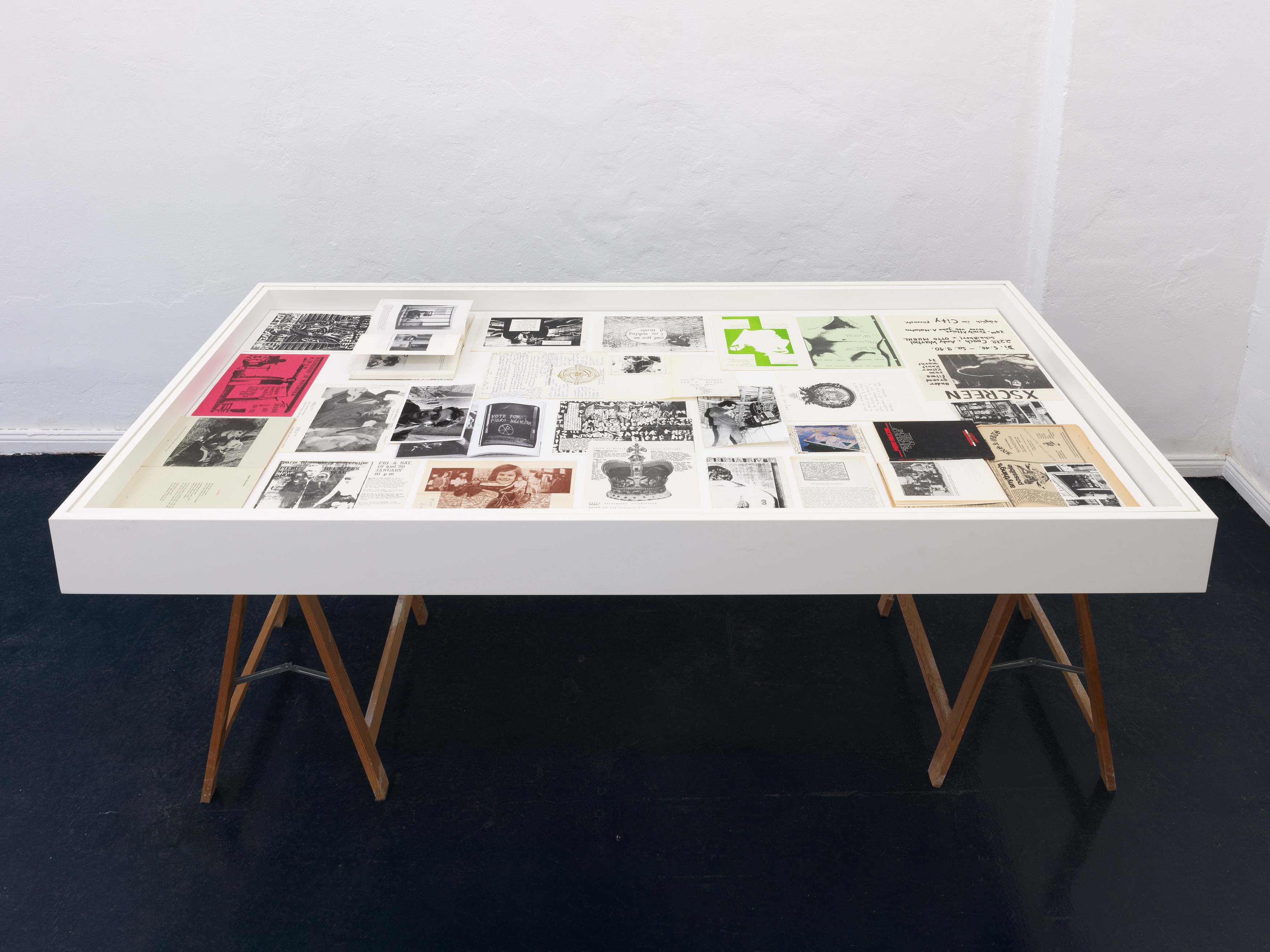 Piero Heliczer, Explicit Aquarium & Heart at Scheusal, photo 12